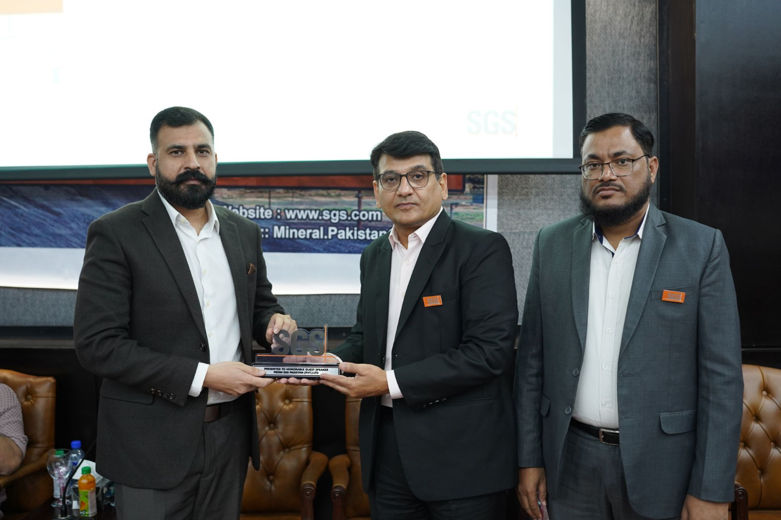 WhatsApp Image 2025-12-15 at 8.02.33 PM (2)